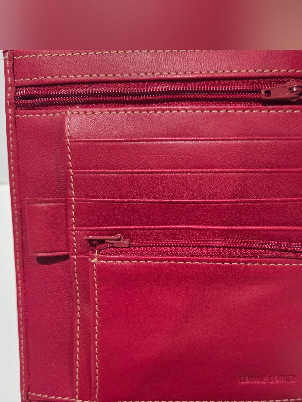 Kenneth Cole Reaction cranberry red crossbody bag - Picture 6 of 11